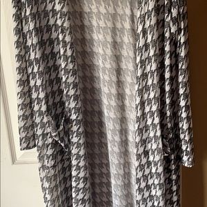 Lularoe Sarah cardigan